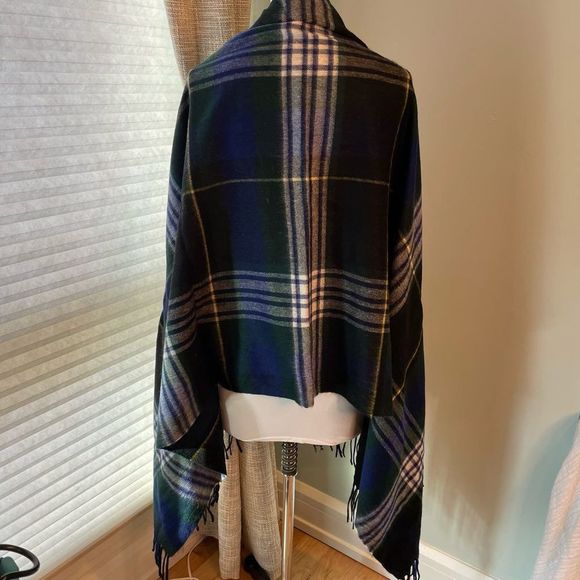J. Crew Navy Forest Green Tartan Plaid Cape Scarf Retired Print Gift Holiday Chr - Picture 3 of 8